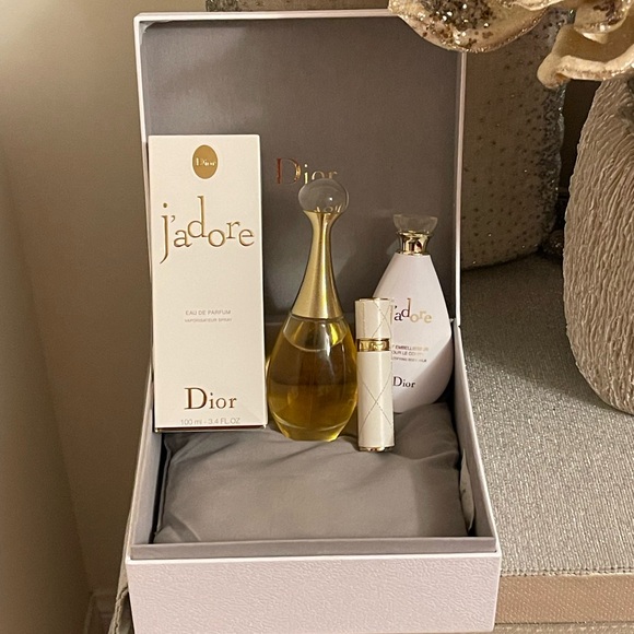 Dior J’adore 3- piece set fragrance - Picture 8 of 8